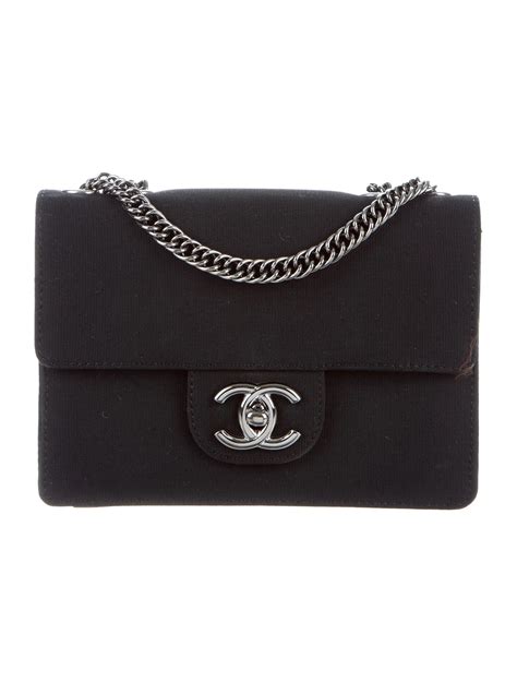 chanel flap bag satin and grosgrain